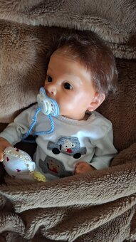 Chlapeček s hnědýma očima hledá vaše srdce - 2