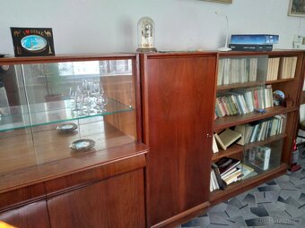 Retro sekretář - 2