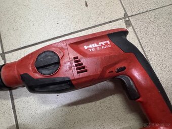 Aku Set Hilti 22volt + 5x baterie b22 + nabíječka - 2