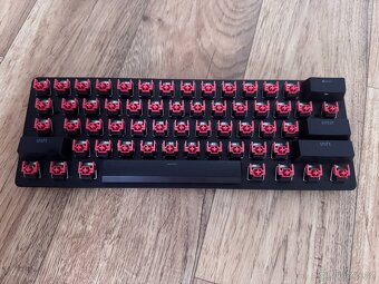 Razer Huntsman Mini (Red Switch) - US INTL - 2