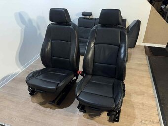 /// Sedačky BMW E82 Coupe 2011 /// - 2