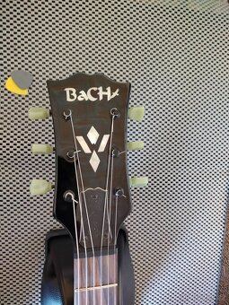 Bach LP minimalization black - 2