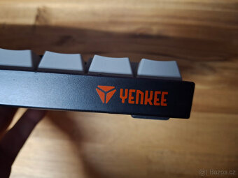 Yenkee YKB-3600US ATOM - kompaktní, RGB, mechanická, CZ - 2