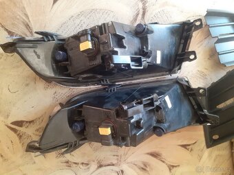 Prodám mlhovky Škoda Fabia 3 originální sadu - 2