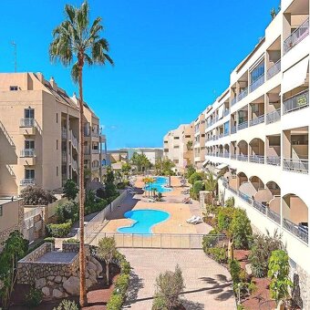 TENERIFE: Slunný 2kk apartmán s terasou a výhledem na bazén - 2