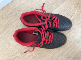 dětské sálové boty na fotbal DECATHLON vel.34 - 2