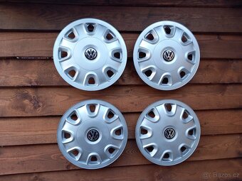 Poklice Vw, Sada 1U0 601 360 B - 2