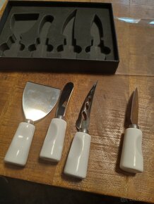 Sada nožů na krájení sýrů - 2