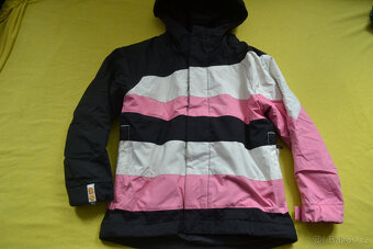 zimní dívčí bundy v.128, dva druhy - 2