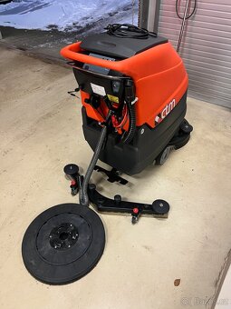 Podlahový mycí stroj CTM SWIFT 50B - NOVÝ - 2