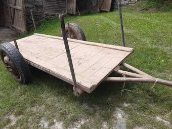 Přívěs za traktor. - 2