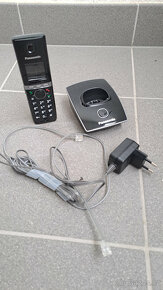 Bezdrátový telefon PANASONIC KX-TG8051FX - 2