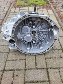 NOVÁ Převodovka Renault master 2,3 M9T nové - 2