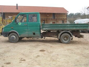 Iveco Daily 3stranny sklapec 7 mist - 2