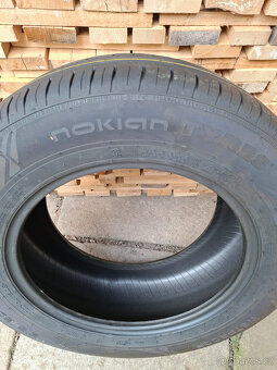 Nokian 215/60 R16 99H XL - 2
