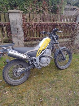Yamaha XG 250 Tricker - 2