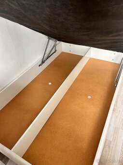 Moderní postel 200 × 120 cm s úložným prostorem + matrace - 2