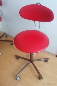 Pojízdné pracovní židle - 2