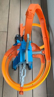Dráha HOT WHEELS - 2