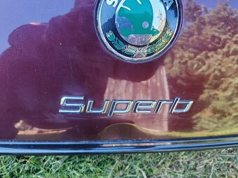 5 dveře škoda Superb 2 sedan - 2
