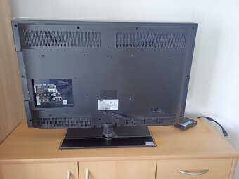 TV LCD Samsung LE32B553M3WXXH + SetTopBox DVBT-2 - 2