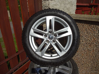 Superb III, Passat B8 - zánovní zimní alu kola 17" 5x112 - 2