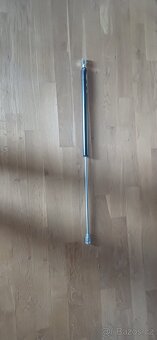 Plynová vzpěra Liebherr - 2