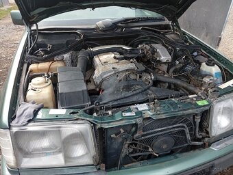 Prodám náhradní díly Mercedes w124 - 2
