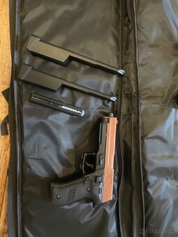 airsoftové zbraně - 2