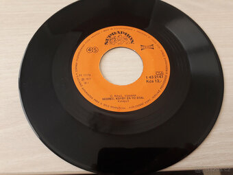 Katapult - Nebreč, kdyby za to stál / Hlupák váhá (1977) - 2