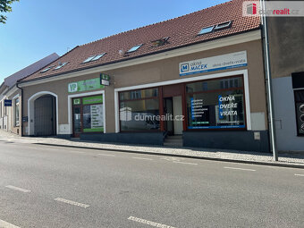pronájem komerčních prostor 50 m2 na rušné Pražské ulici v K - 2