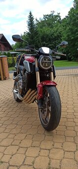 Honda CB 650r 70kw r.v.2022 - 2