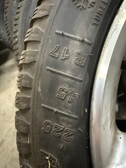 Mercedes W204 r17 255/45 - 2
