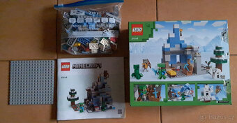 LEGO Minecraft 21243 Ledové hory - použité - 2