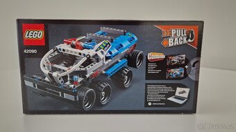 LEGO Technic Útěk v teréňáku 42090 - 2