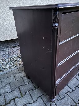 Starožitná komoda - 2