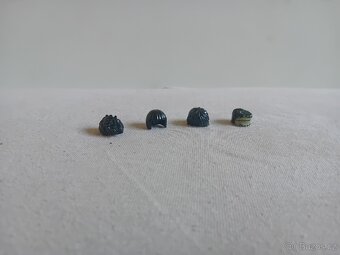 Lego mix, čepice, helmy, vlasy,... - 2