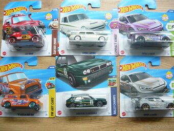 AUTÍČKA HOT WHEELS - 2