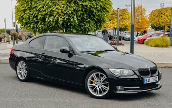 BMW E92 320i / 125 kW / 2. MAJITEL / SKVĚLÝ STAV - 2