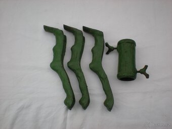 Stojánek na vánoční stromeček - 2