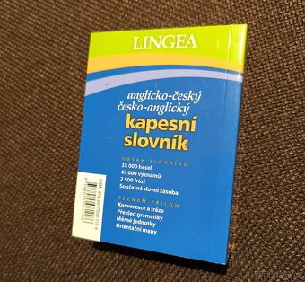 Anglicko-český / Česko-anglický kapesní slovník LINGEA - 2