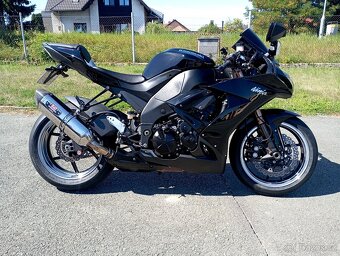 Kawasaki Ninja ZX-10R - 2