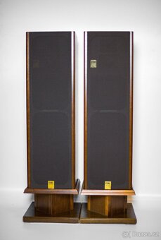 Elac EL 135 / Dovoz v cene : Brno, Praha ,Olomouc , Ostrav a - 2