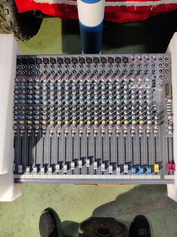 Allen&Heath-ZED 22FX - 2