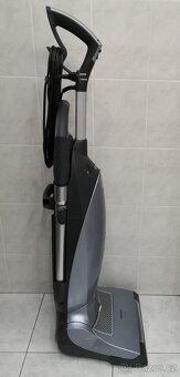 Miele S7580 AUTO CARE HEPA - 2