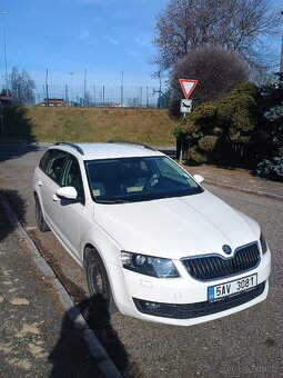 Škoda Octavia Combi 1,6 TDI 81 kw Style - 2