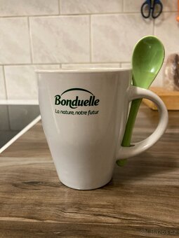 2 hrnky se lžičkou Bonduelle - 2