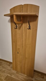 Věšáková stěna - 2