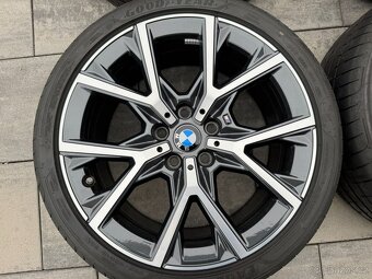 Originál alu kola Bmw F40 5x112 R18 letní 553M - 2