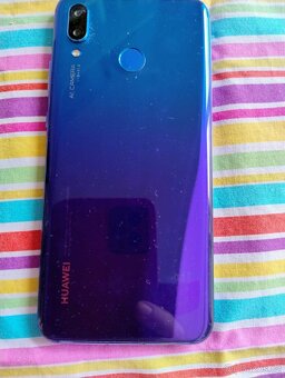 Mobilní telefon Huawei - 2